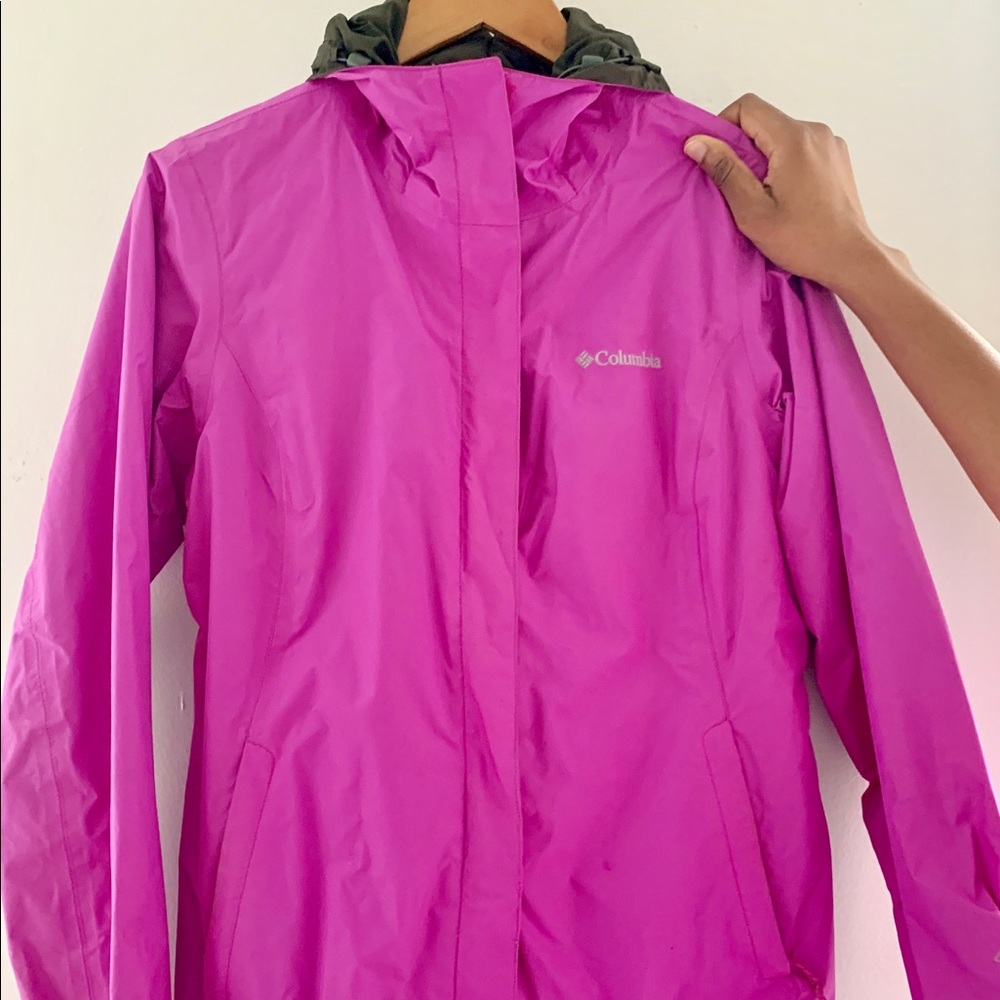 Columbia Wind Breaker